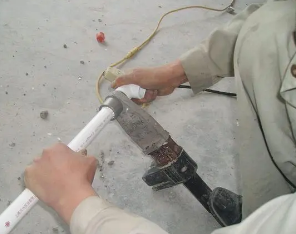 横县漏水维修电话